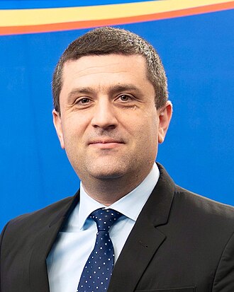 Radu Miruță